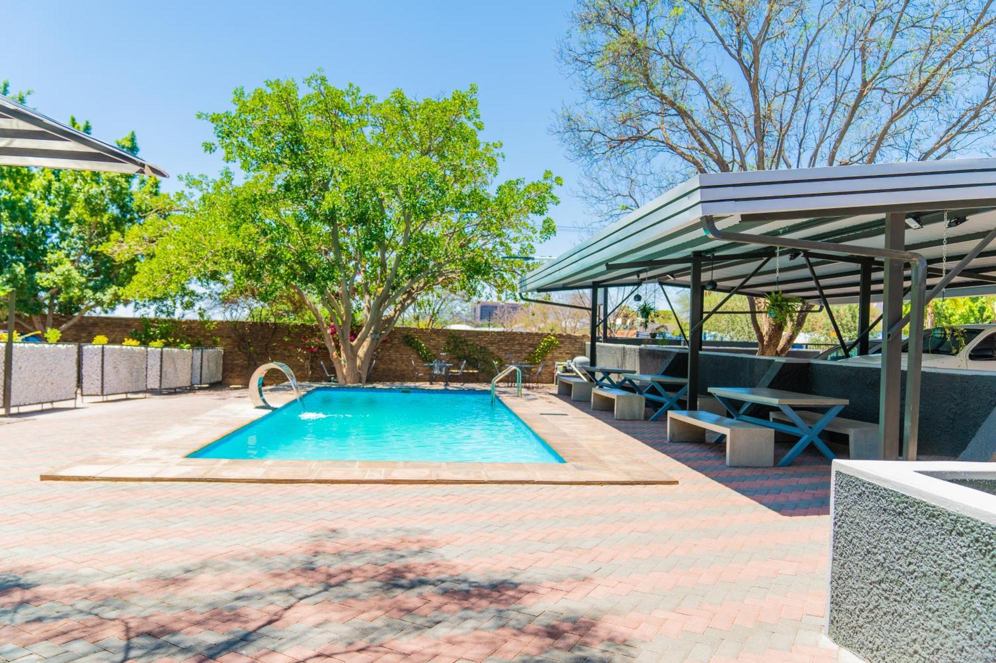 Windhoek Gardens Boutique Hotel Buitenkant foto